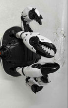 Load image into Gallery viewer, Jakks Pacific White Sonic The Hedgehog 3 Crab Mech Battle Action Figure Untested