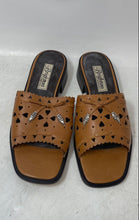 Load image into Gallery viewer, Brighton Womens Brown Leather Open Toe Slip-On Slide Sandals Size 9.5M