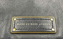 Load image into Gallery viewer, Authentic Marc By Marc Jacobs Womens Black Leather Inner Pocket Crossbody Bag
