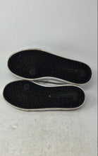 Load image into Gallery viewer, Nike Mens SB Chron 2 White Low Top Sneaker Shoes Size 8.5 No Laces