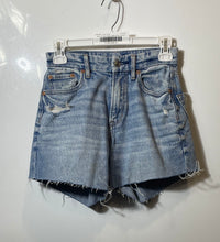 Load image into Gallery viewer, American Eagle Outfitters Womens Blue Denim Distressed Jean Shorts Size 000 Reg