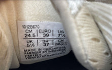 Load image into Gallery viewer, ASICS Womens Gel-Kayano 31 Gray Low Top Lace-Up Sneaker Shoes Size 7.5