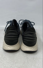 Load image into Gallery viewer, New Balance Womens Fresh Foam Roav WROAV6UB Blue And White Tennis Shoes Size 10