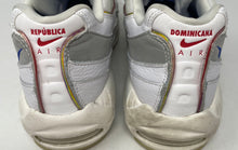 Load image into Gallery viewer, Authentic Nike Mens Air Max 95 CW6579-100 White Gray Sneaker Shoes Size 8 Worn