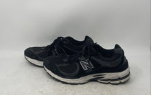 Load image into Gallery viewer, New Balance Mens 2002R M2002RBK Black White Low Top Sneakers Shoes Size 7.5
