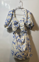 Load image into Gallery viewer, H&M Womens Blue White Floral Short Puff Sleeve Sweetheart Neck Mini Dress Size M