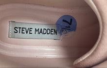 Load image into Gallery viewer, Steve Madden Womens Pink Round Toe Lace-Up Low Top Sneakers Shoes Size 7.5