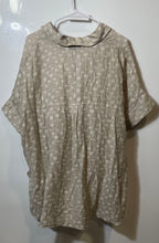 Load image into Gallery viewer, Alfani Womens Beige Clip-Dot Short Sleeve Button Front Blouse Top Size Medium
