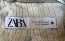 Load image into Gallery viewer, Zara Womens Green Long Sleeve Button Front Cropped Utility Jacket Size XS