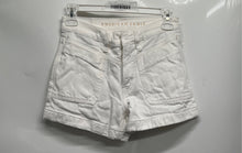 Load image into Gallery viewer, American Eagle Outfitters Womens White Strigid Light Wash Jean Shorts Size 00