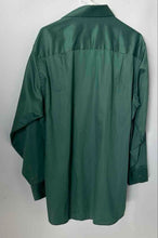 Load image into Gallery viewer, Geoffrey Beene Mens Green Sateen Long Sleeve Wrinkle Free Dress Shirt Size Large