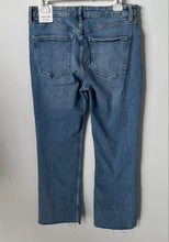 Load image into Gallery viewer, Zara Womens Blue Denim Stretch 5-Pocket Design Bootcut Jeans Size 8 With Tag