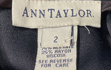 Load image into Gallery viewer, Ann Taylor Womens Black Pleated Front High-Rise Tapered Leg Trousers Pants Sz 2