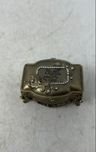 Load image into Gallery viewer, Vintage Antique Design & Finish Gold-Tone Small Metal Jewelry Trinket Box