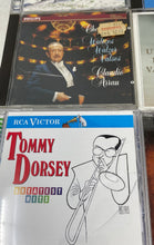 Load image into Gallery viewer, Lot Of 8 Pcs Assorted Mixed Variety Holiday Christmas Music CD Not Tested