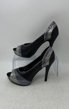 Load image into Gallery viewer, Worthington Womens Lana Silver Black Gray Glitter Peep Toe Pump Heels Size 7M