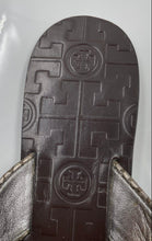 Load image into Gallery viewer, Authentic Tory Burch Womens Thora Gray Leather Flip-Flop Sandals Size 9M Damaged