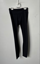 Load image into Gallery viewer, Lululemon Womens Black Elastic Waist Activewear Pull-On Ankle Legging Size 4