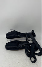 Load image into Gallery viewer, Wendy Wu Womens Black Square Toe Professional Ballet Pointe Dance Shoes Size 8