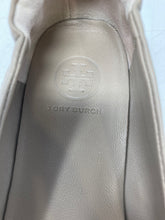 Load image into Gallery viewer, Authentic Tory Burch Womens Brown Leather Ballet Flats Size 6.5M Damaged