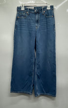 Load image into Gallery viewer, Gap Womens Blue Ultrasoft Denim Mid Rise Curvy Baggy Wide-Leg Jeans Size 24