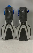 Load image into Gallery viewer, Oceanic Adult Worldwide Adjustable Open-Heel Fins Water Sports Snorkeling Set