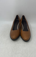 Load image into Gallery viewer, Ecco Danish Design Womens Shape 45 Brown Leather Slip-On Pump Heels Size EU 41