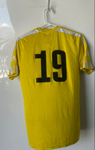 Load image into Gallery viewer, Adidas Mens Yellow Juventus #19 Soccer-International Clubs Jersey Size S