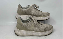 Load image into Gallery viewer, Dolce Vita Womens Dolen Beige Lace-Up Low Top Platform Sneakers Shoes Size 9