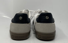 Load image into Gallery viewer, GBG Los Angeles Womens White Black Low Top Lace-Up Sneaker Shoes Size 7.5M