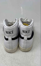 Load image into Gallery viewer, Nike Mens Blazer Mid '77 Vintage White Black Lace-Up Sneaker Shoes Size 9.5