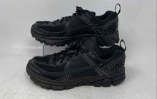 Load image into Gallery viewer, Nike Unisex Kids Vomero 5 Black Round Toe Low Top Lace-Up Running Shoes Size 6Y