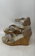 Load image into Gallery viewer, Toms Womens Brown Beige Open Toe Criss-Cross Wedge Ankle Strap Heels Size 8.5