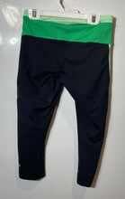 Load image into Gallery viewer, Lululemon Womens Black Green Elastic Waist Pull-On Cropped Leggings Size 4