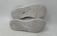 Load image into Gallery viewer, Nike Kids Omni Multi-Court DM9026-100 White Low Top Sneaker Shoes Size 2.5Y