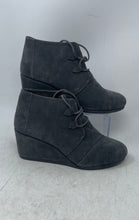 Load image into Gallery viewer, Toms Womens Kala 10012957 Gray Suede Lace-Up Wedge Heel Ankle Booties Size 10