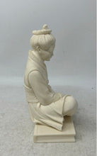 Load image into Gallery viewer, White Alabaster Resin Asian Japanese Culture Sculpture Collectibles Figurine