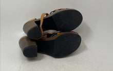 Load image into Gallery viewer, Artesanias Yajaira Womens Multicolor Embroidered Leather Platform Heels Size 3