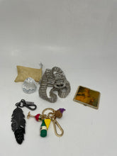Load image into Gallery viewer, Women's Accessories Belt-Handbag Charms-Compact Mirror (5Pcs)
