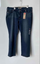 Load image into Gallery viewer, Levi's Womens 414 Blue 5-Pocket Design Classic Straight Leg Jeans Sz 22W W/Tags