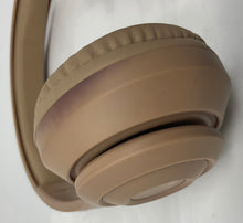 Load image into Gallery viewer, Brown Plastic Adjustable Headband Wireless Bluetooth Headphones Not Tested NCL