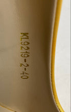 Load image into Gallery viewer, Bigtree Womens Yellow Satin Pointed Toe Slip-On Stiletto Pump Heels Size EU 40