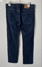 Load image into Gallery viewer, Hugo Boss Mens Blue Denim Medium Wash Regular Fit Straight Leg Jeans Size 30/32