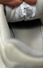 Load image into Gallery viewer, Nike Womens Air Max Command 397690-018 Gray Low Top Lace-Up Running Shoes Size 7