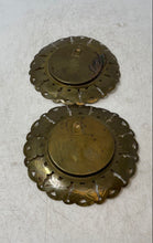 Load image into Gallery viewer, Assorted 2-Piece 1950 English Colonial Brass Wall Decorative Collector Plates