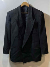 Load image into Gallery viewer, Authentic Mani By Giorgio Armani Mens Black Double-Breasted Blazer Size EUR 40