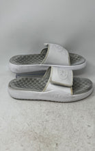 Load image into Gallery viewer, Under Armour Mens Ignite Pro 8 6000337-101 White Slip-On Slide Sandals Size 11