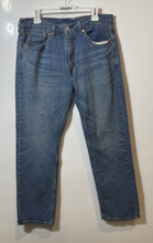 Load image into Gallery viewer, Levi Strauss & Co. 505 Mens Blue Denim 5-Pocket Design Straight Jeans Size 35x30