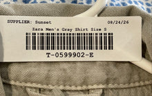 Load image into Gallery viewer, Zara Mens Gray Collared Long Sleeve Button-Up Shirt Size Small