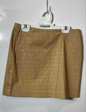 Load image into Gallery viewer, Express Womens Brown Geometric Print Stretch Side Zip Mini Skirt Size 1/2